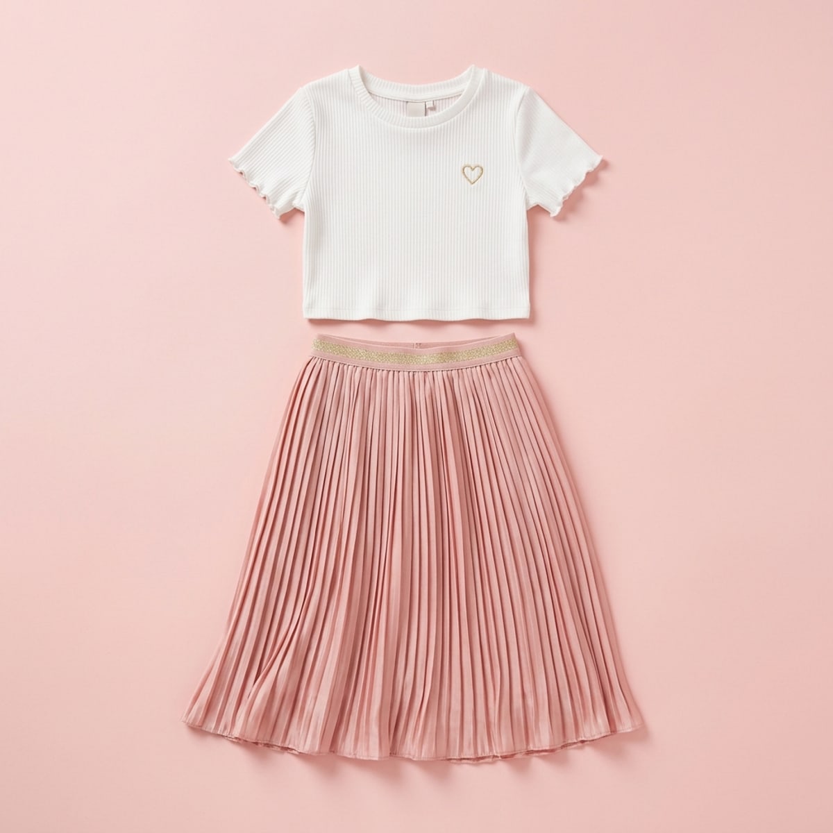 Conjunto Cropped e Saia Midi Plissada